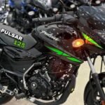 Bajaj Pulsar 125 New Bike 2025: Apache की हेकड़ी गुम करने आई स्मार्ट फीचर्स और धांसू इंजन वाली बाइक
