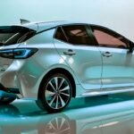 Toyota Corolla Hatchback 2025: सिर्फ ₹60,000 डाउन पेमेंट और ₹6,823 EMI पर घर ले जाएं ये धांसू कार