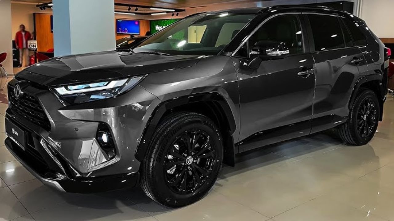 Toyota's luxury SUV car will be launched soon, it will get safety features along with beautiful design and powerful engine
